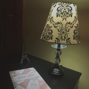 Black & White table lamp